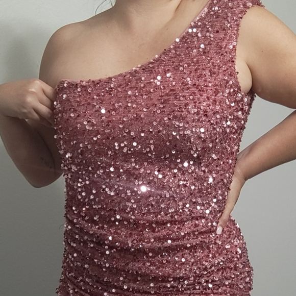 Fashion Nova Dresses & Skirts - Pink Sequin One-Shoulder Dress